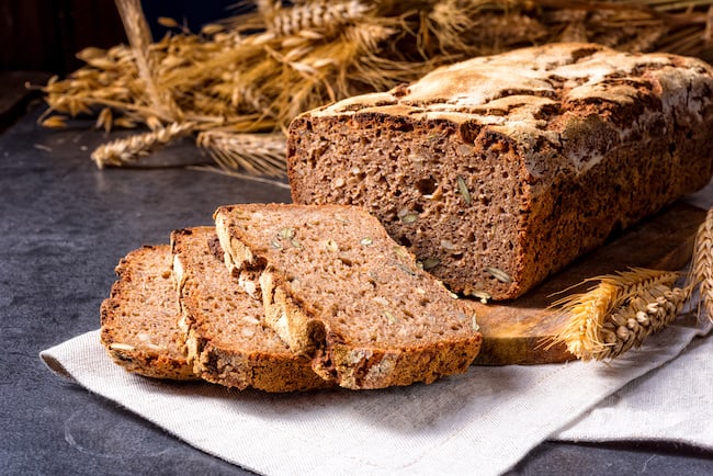 Das Brot aus der ersten Ernte