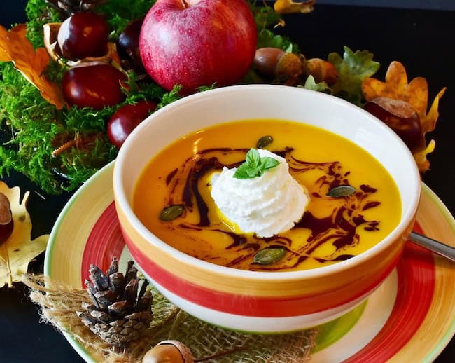 Buffet zu Weihnachten: Vorspeise Kürbissuppe