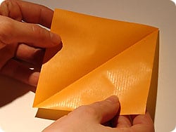 Papier diagonal falten