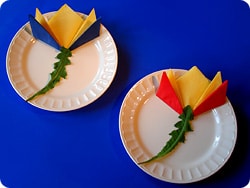 Serviettenblumen falten
